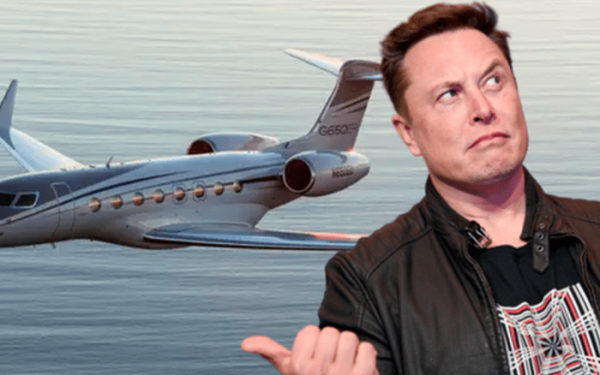 Có thể dùng xe nhưng: anh không thích, Elon Musk đi quãng đường 10km bằng máy bay