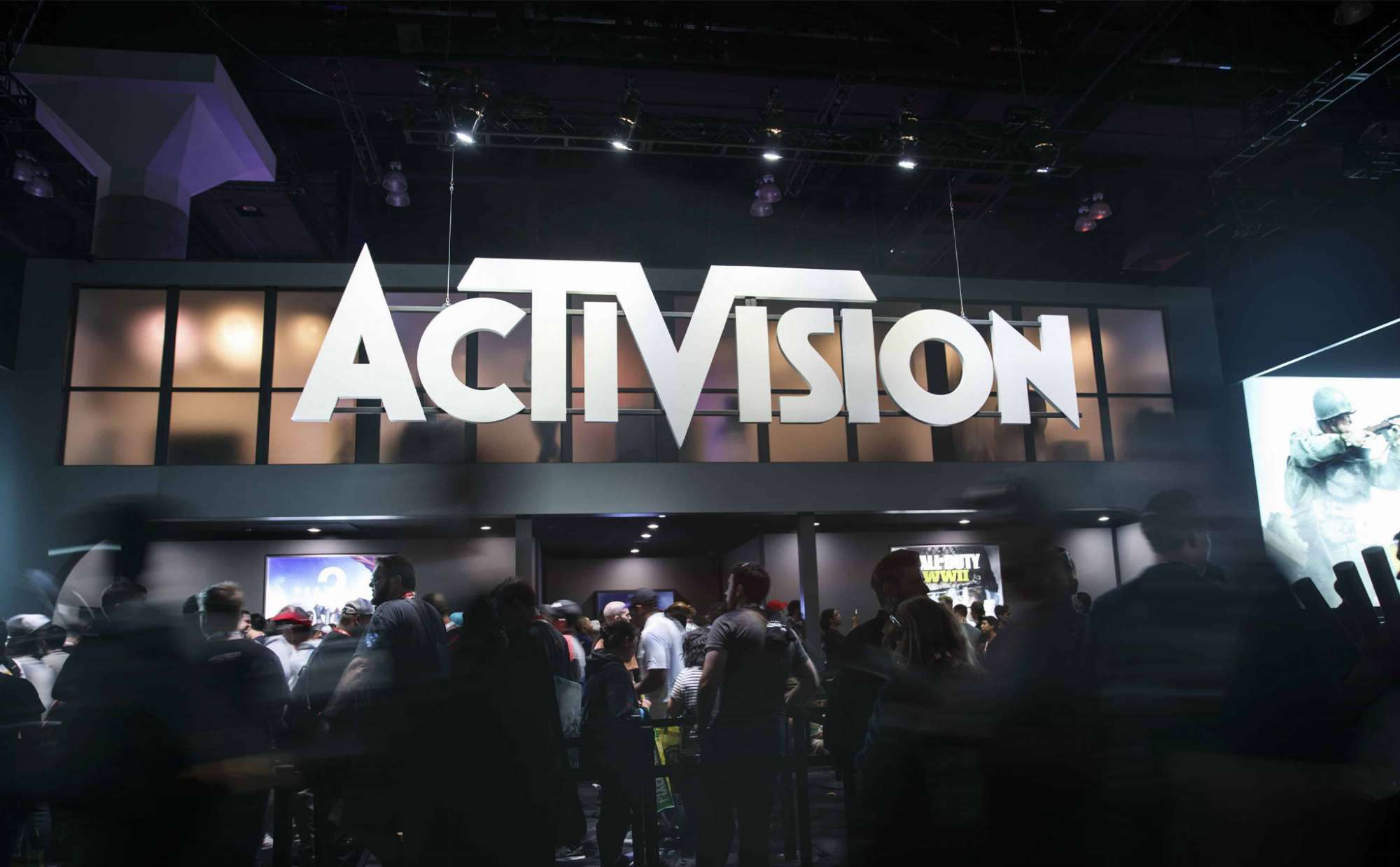 Activision Blizzard mất hàng triệu người dùng sau một năm đầy biến động