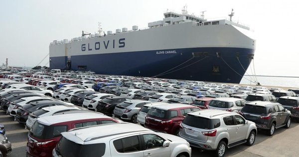 Việt Nam nhập khẩu kỷ lục gần 16.000 ô tô chỉ trong 15 ngày