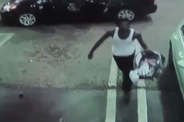 Tên trộm 'có tâm' của năm: Trộm xe nhưng không quên đưa em bé của chủ xe đến nơi an toàn trước khi bỏ trốn