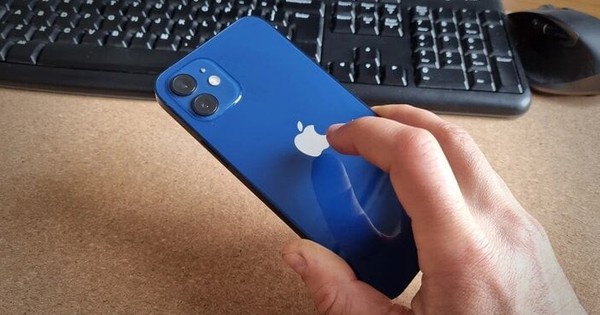 Tính năng độc đáo của logo quả táo trên iPhone