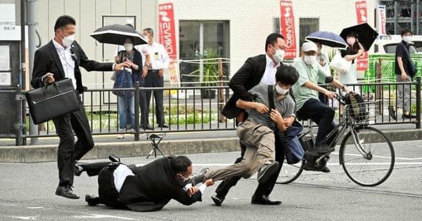 Cựu Thủ tướng Nhật Bản Abe Shinzo bị bắn: Đang trong tình trạng nguy kịch, đã bắt được nghi phạm 41 tuổi