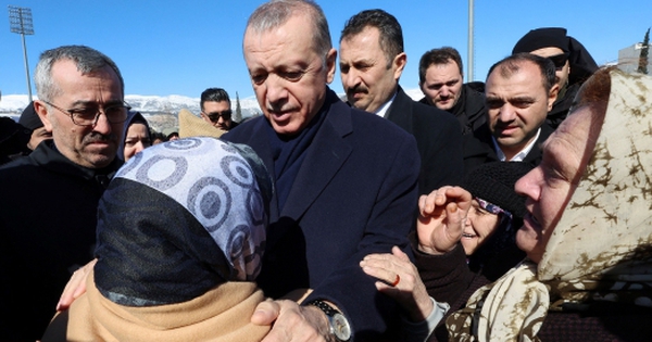 Tổng thống Thổ Nhĩ Kỳ thừa nhận công tác cứu hộ thảm hoạ động đất diễn ra chậm