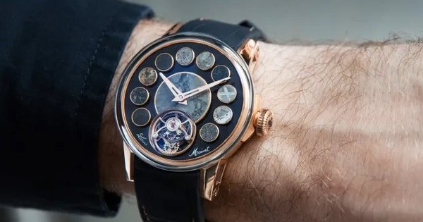 Không gắn kim cương hay đá quý, chiếc đồng hồ này vẫn có giá gần 6 tỷ đồng, ghi danh Guinness vì kỷ lục 