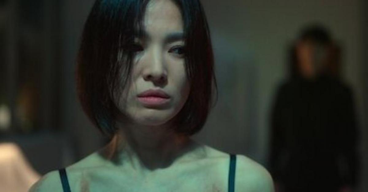 Phần 2 phim 18+ Top 1 toàn cầu của Song Hye Kyo: Phi vụ cởi áo có thành công?