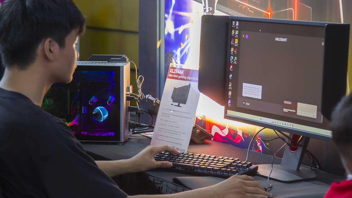 ZOWIE XL2566K, màn hình khủng 360Hz của BenQ “đổ bộ” Ngày hội Game Việt Nam