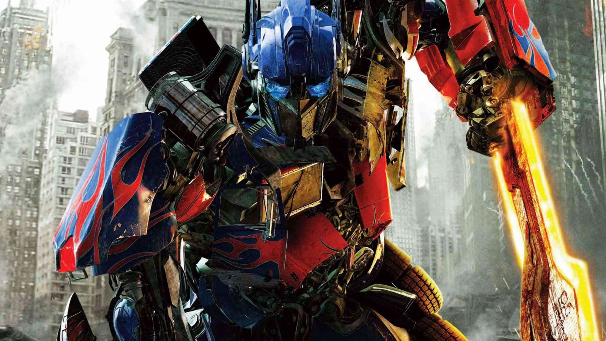 Ngay cả đạo diễn Michael Bay cũng từng xem 'đứa con tinh thần' Transformers là một thảm họa