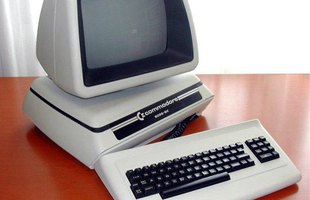 Xuất hiện máy tính 45 năm tuổi xem được YouTube với tốc độ khung hình 30fps