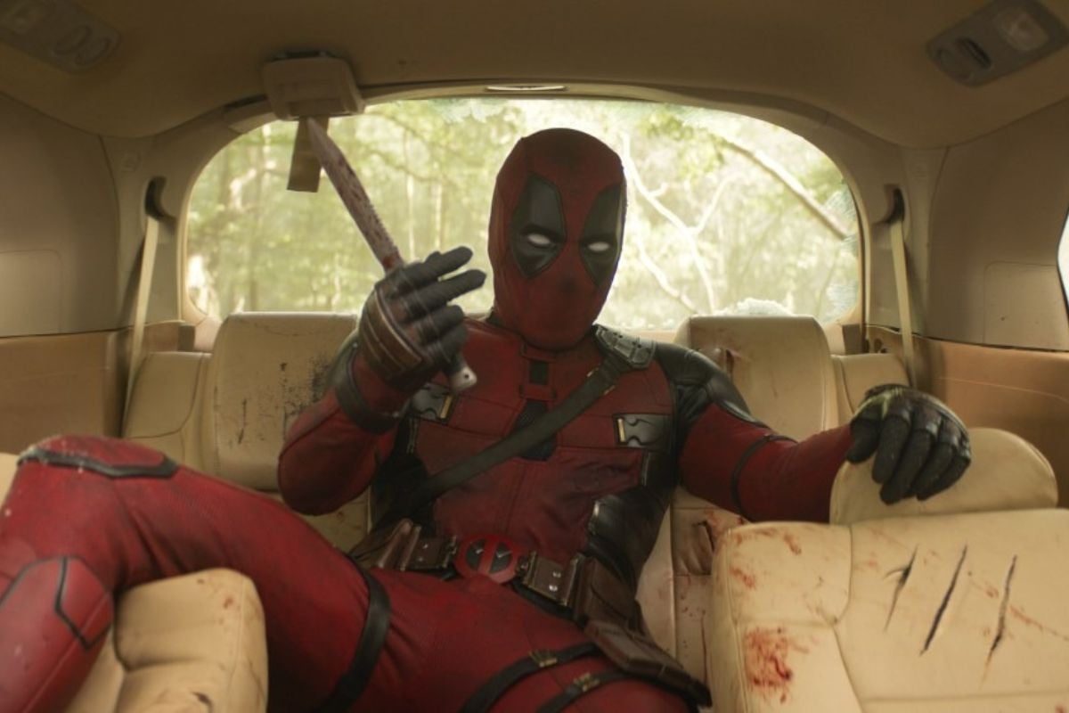 Deadpool & Wolverine khiến người hâm mộ phát cuồng, trailer phim lập kỷ lục