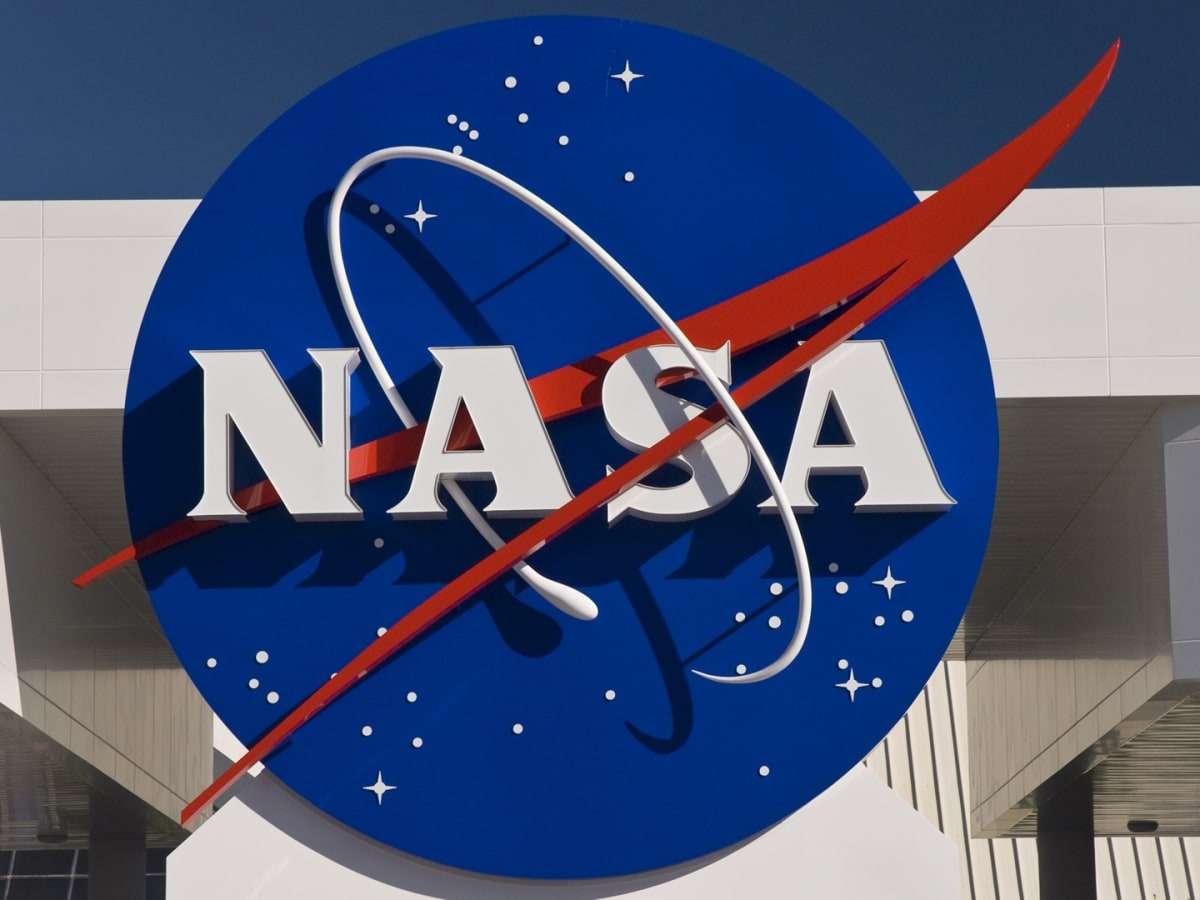 NASA công bố hình ảnh chụp từ kính viễn vọng 10 tỷ USD