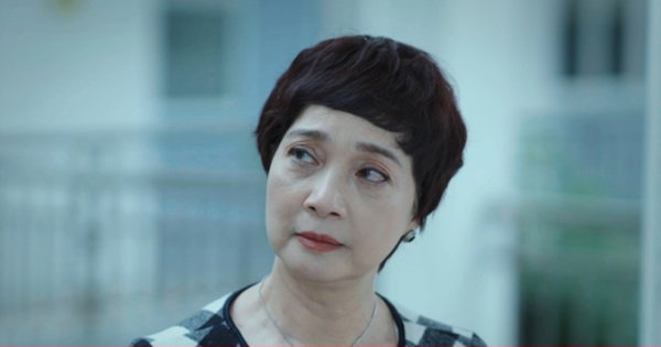 Vì sao phim của NSND Lê Khanh lại bị hoãn chiếu lần thứ 3?