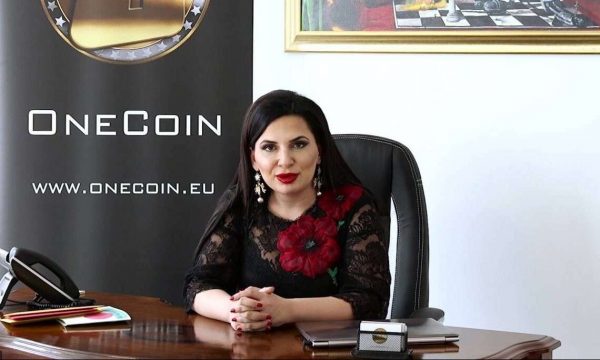 Cuộc sống xa hoa của nữ hoàng tội phạm tiền ảo bị truy nã quốc tế - Người nắm giữ hơn 230.000 Bitcoin