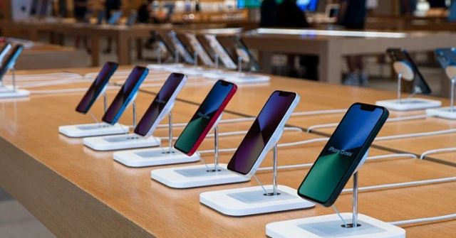 Trước nguy cơ iPhone 16 bán ế, Apple dùng chiêu nào để bù đắp?
