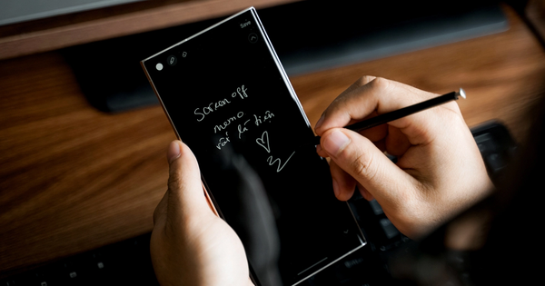 Nhìn lại Galaxy S23 Ultra: Smartphone dành cho người lười lựa chọn