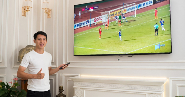 Lộ diện chiếc TV được đội trưởng Đỗ Hùng Dũng chọn để xem World Cup