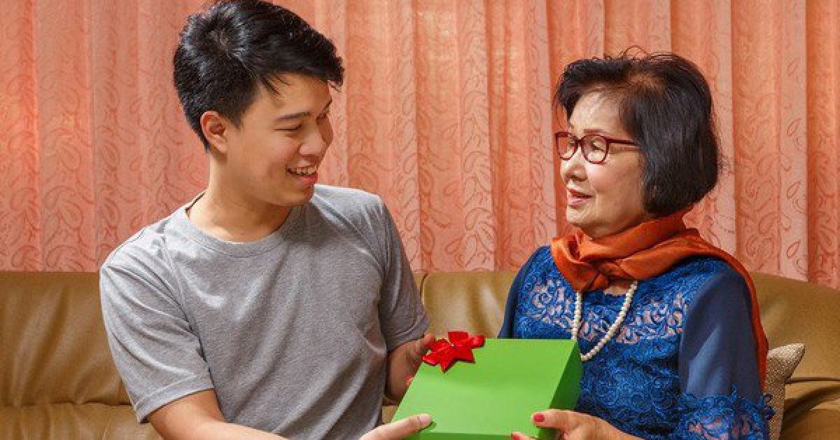 Sinh nhật mẹ vợ, món quà bất ngờ của con rể khiến bà lập tức bỏ về quê