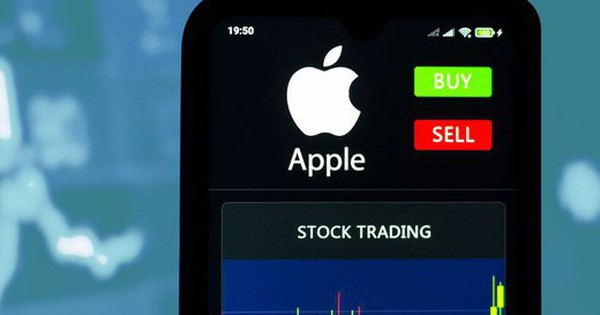 Mua cổ phiếu Apple thay vì iPhone mới mỗi năm, bạn sẽ trở nên giàu có như thế nào?