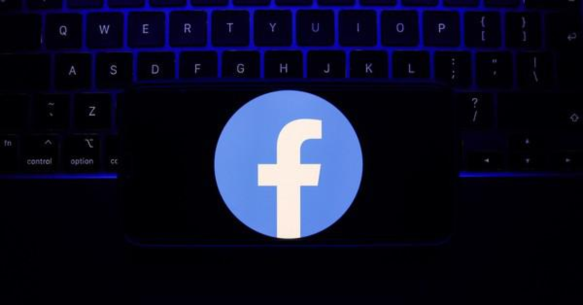 Facebook xin lỗi vì sự cố tự động gửi kết bạn hàng loạt
