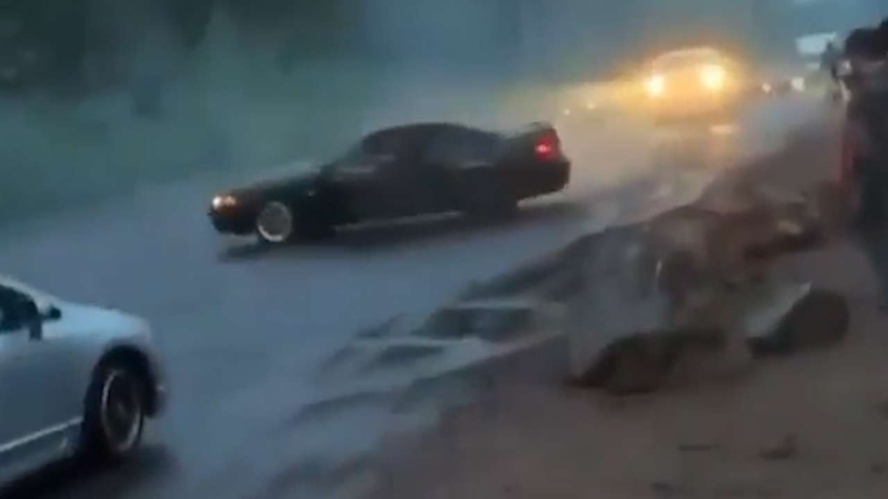 Vừa tập drift xe vừa livestream, Twitch streamer ‘may mắn’ thoát khỏi tai nạn trong quá trình tập luyện