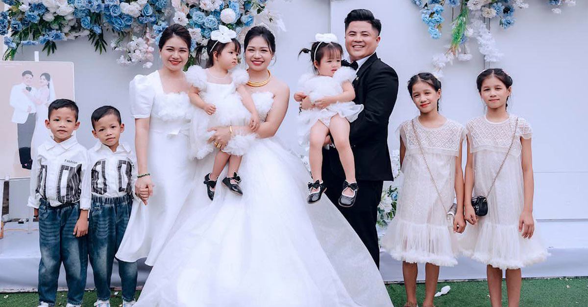 Gia đình “3 đời sinh đôi” ở Nghệ An, cặp nào cũng giống nhau như đúc