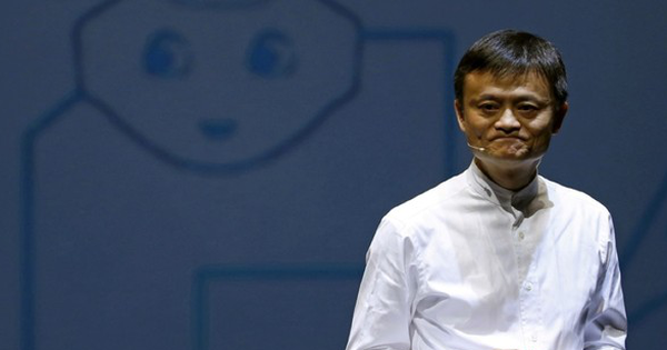 Alibaba của tỉ phú Jack Ma thua lỗ nặng