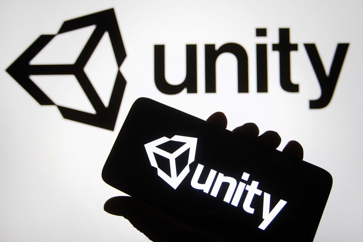 Unity bất ngờ sa thải gần 300 nhân viên