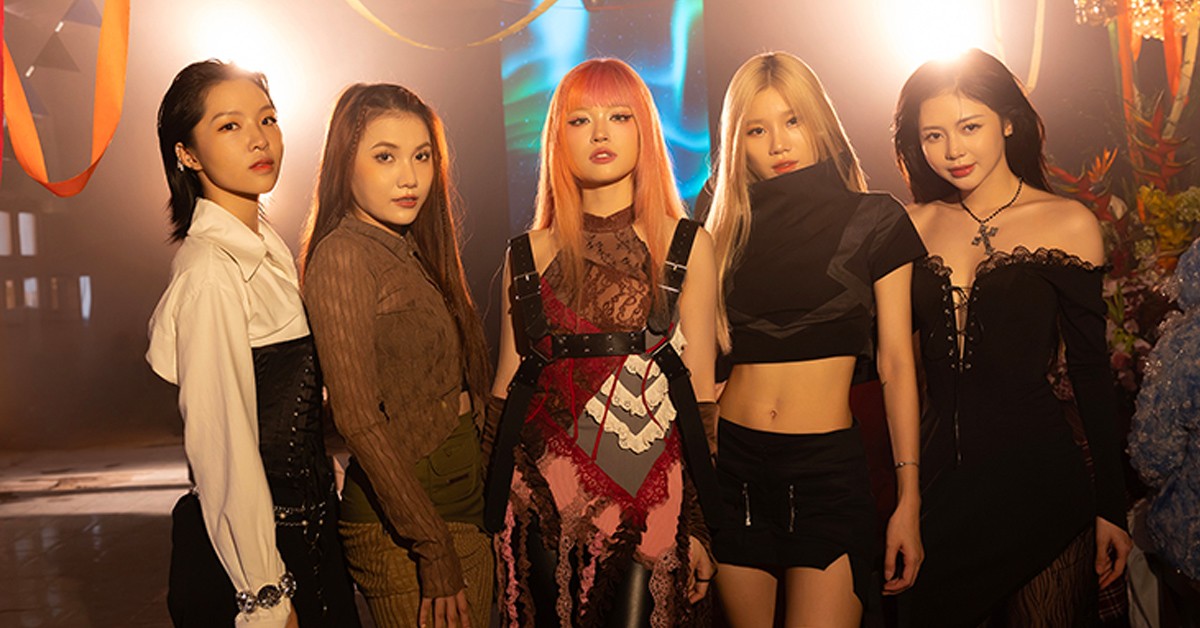 Nhóm nhạc từng được đào tạo tại Hàn Quốc lần đầu “tái hợp” trong MV của Suni Hạ Linh