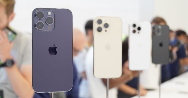 Người Việt lo lắng iPhone 14 chính hãng khan hàng, các đại lý tỏ thái độ lạc quan