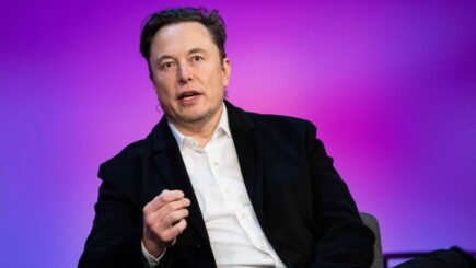 Elon Musk chính thức mua lại Twitter với giá 44 tỉ USD