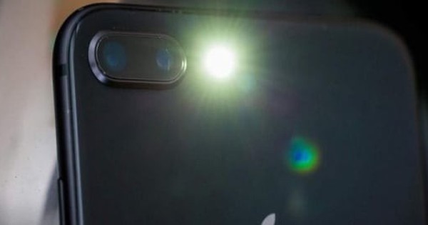 3 tính năng của đèn flash trên iPhone có thể bạn chưa biết