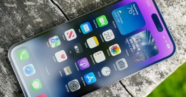 iPhone 14 Pro Max là smartphone có màn hình tốt nhất năm 2022