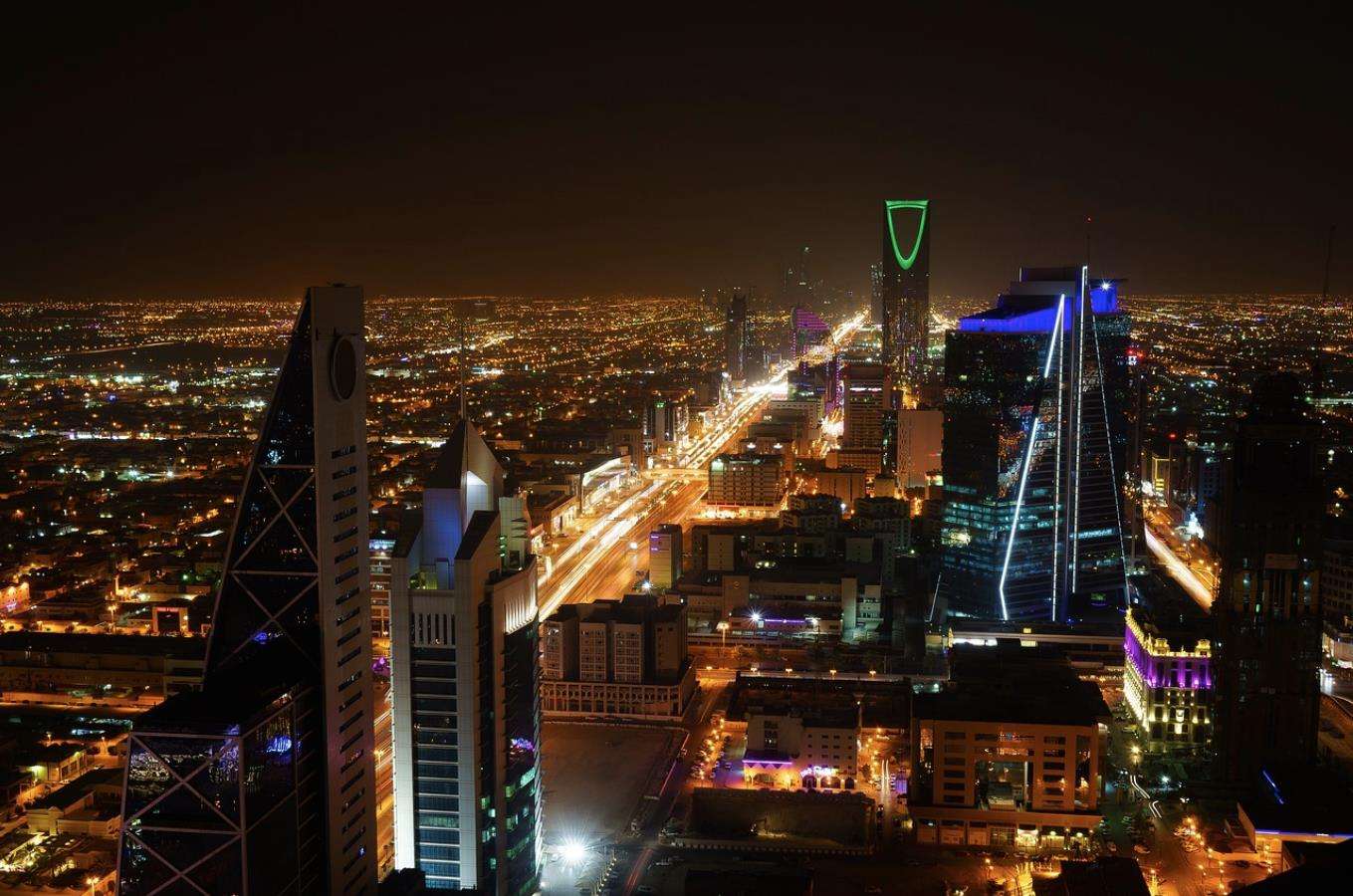 Ả Rập học Trung Quốc khi chi 500 triệu USD để xây dựng thành phố game?