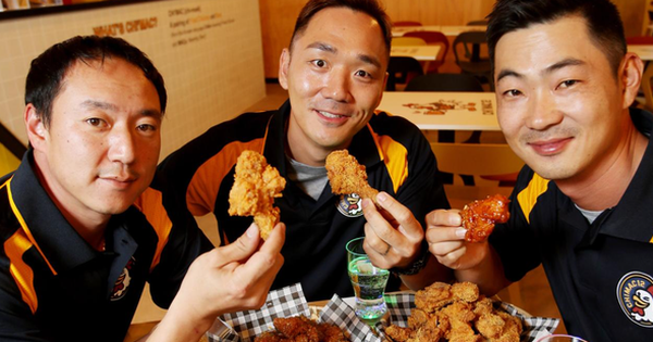 Tình yêu mãnh liệt của người Hàn với gà rán bắt đầu từ khi nào?