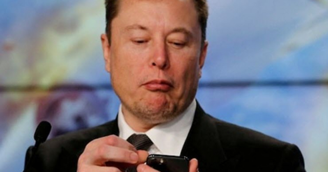 Elon Musk vạ miệng, nhận ngay tin sầu cuối năm 2023
