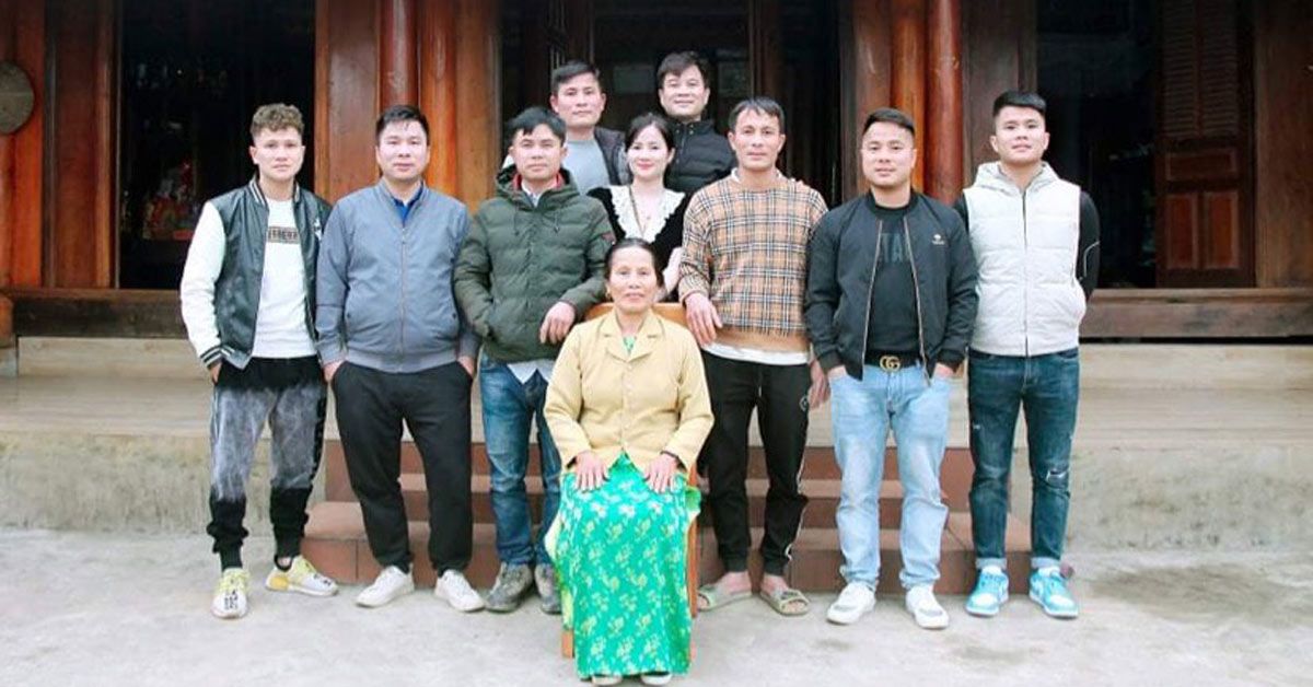 Bà mẹ Phú Thọ sinh 9 người con, về già được báo hiếu đủ đầy