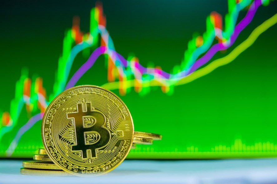 Nhiều chuyên gia dự đoán giá của Bitcoin có thể sẽ chạm mốc 200.000 USD