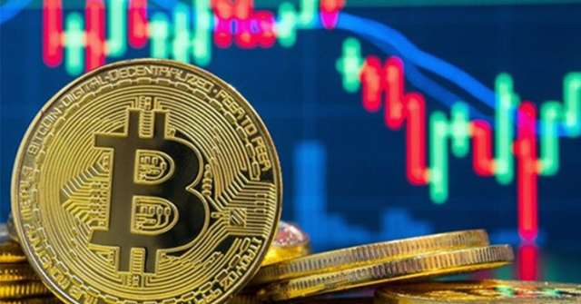 Giá Bitcoin đạt đỉnh cao nhất trong 18 tháng qua